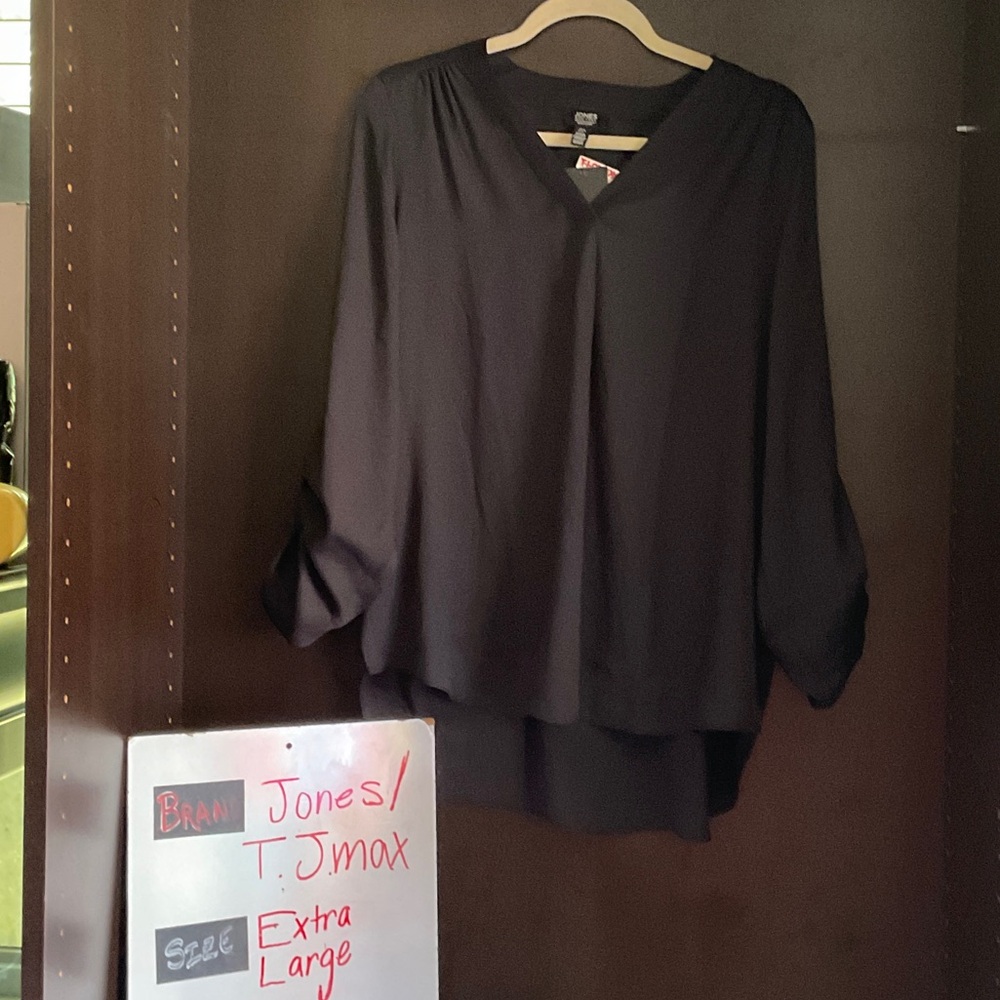 LastChanceB4GoodWill Women's Black Blouse
